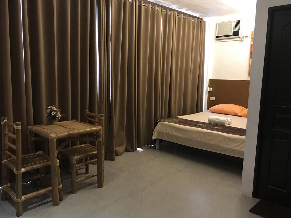 Koko'S Place Diniwid Balabag  Eksteriør bilde